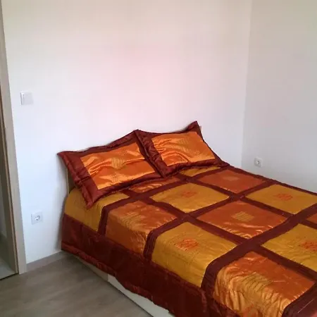 דירה Belvarosba Uj Apartman Kiado דברצן